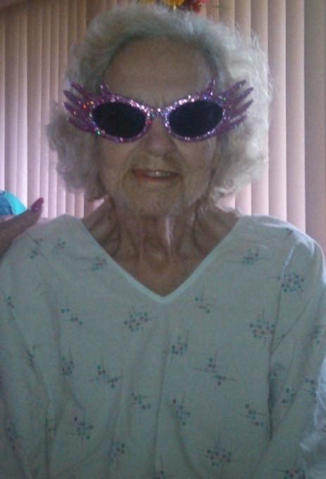 The Last Image Of My Great Grandmother She Really Wanted To Try On