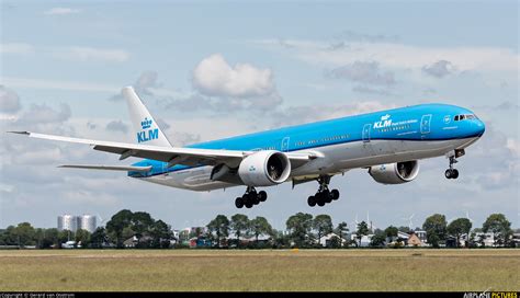 Ph Bvu Klm Boeing 777 300er At Amsterdam Schiphol Photo Id