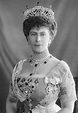 Buon compleanno, Regina Elisabetta II: 96 anni raccontati attraverso i ...
