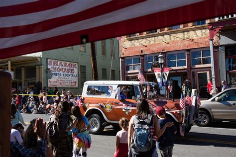 Photos Veterans Day Parades Feature Patriotism A Little Politics