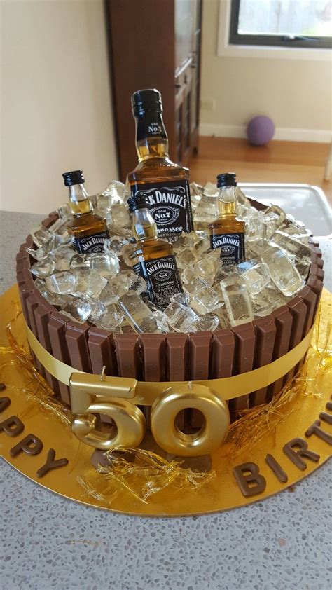 Totally unique way to celebrate men birthday. Jack Daniels Cake | Adult birthday cakes, Jack daniels ...