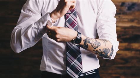 How Tattooed Employees Can Make A Company Look Good Rice Business Wisdom