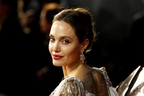 Did Angelina Jolie Lost Weight After Her Stay At Hospital