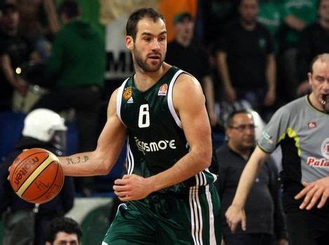Diamantidis oynatan, spanoulis ise hem oynatan hem de oynayan bir oyuncu. Vassilis Spanoulis najkorisniji igrač Eurolige - Klix.ba