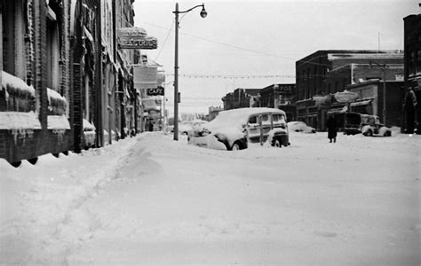 37 Incredible Photos That Show The Easter Blizzard Of 1947 In Crookston