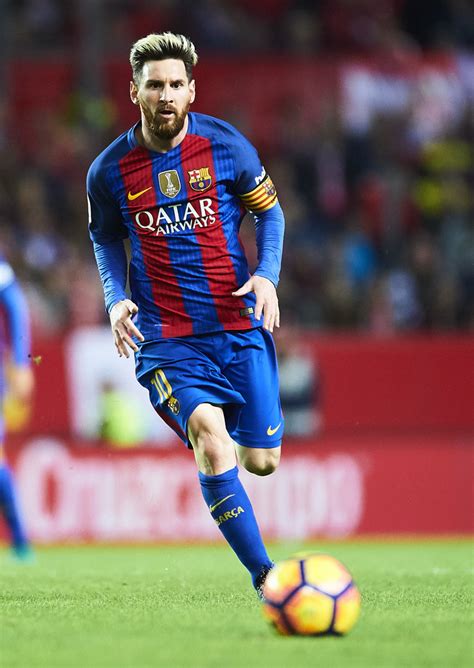 Messi, aged 33, has not only inspired the. Lionel Messi - Lionel Messi Photos - Sevilla FC v FC ...