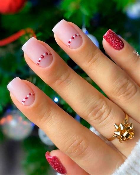 Uñas Navideñas 30 Diseños Bonitos Y Elegantes Súper Inspiradores 2022