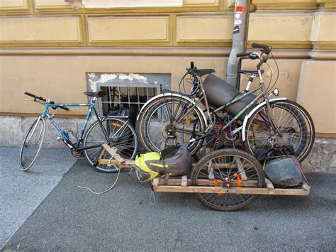 In 2013, two of us cycled to the. The DIY Bicycle Blog: Using my homemade bike trailer for moving across town.