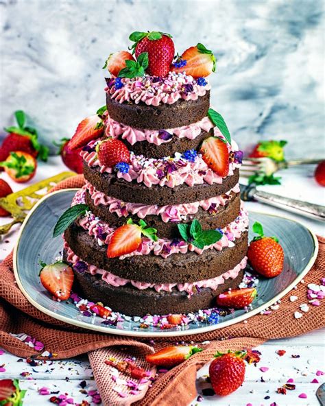 Erdbeer Schokoladen Naked Cake Pünktchens Mama