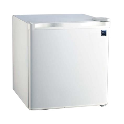 Rca 11 Cu Ft Compact Upright Freezer White The Home Depot Canada
