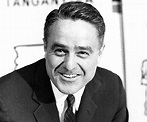 Sargent Shriver Biography - Facts, Childhood, Family Life & Achievements