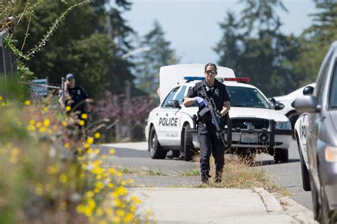 Man Arrested After Three Hour Standoff In Port Angeles Peninsula Daily News