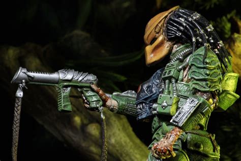 Action Figures Predator 7 Série 18 Dark Horse Comics Machiko Broken