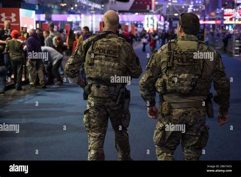 Hsi Srt Security At The Minneapolis Convention Center Stock Photo Alamy