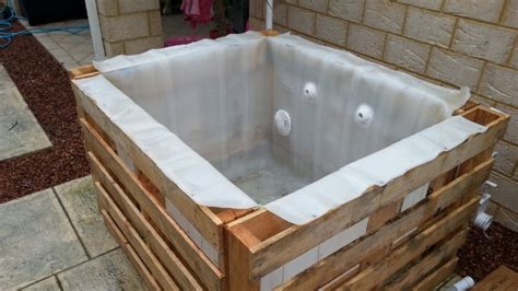 This is a crucial question as it will affect the design of your tub. DIY Pallet Hot Tub - Thehomesteadingboards.com