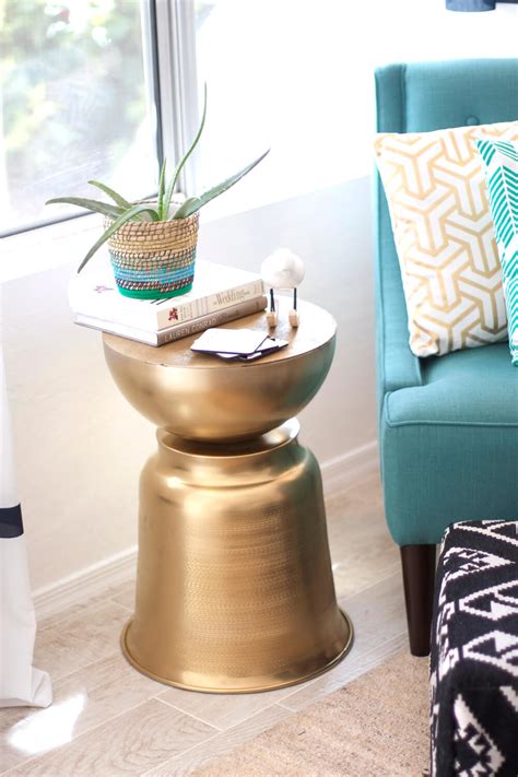 These ideas vary quite a bit; 25+ best DIY Side Table Ideas and Designs for 2017