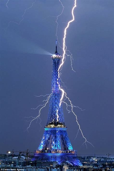 Pin By Blues Marks On Cool Pix Eiffel Tower Photo Pictures