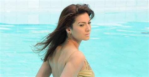 Gauhar Khan Hd Images Hot Backless Swimming Pool Photos Cinema Fun World