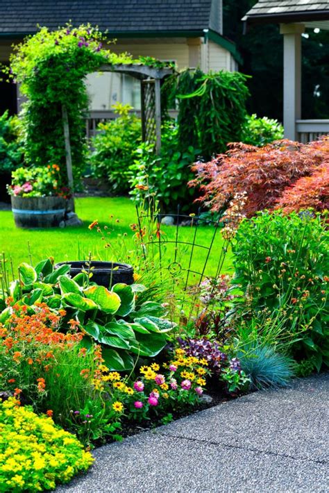 Landscaping Ideas For Front Yard Flower Beds Image To U