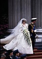 The Real Story Behind Princess Diana’s “Amazing, Completely OTT ...