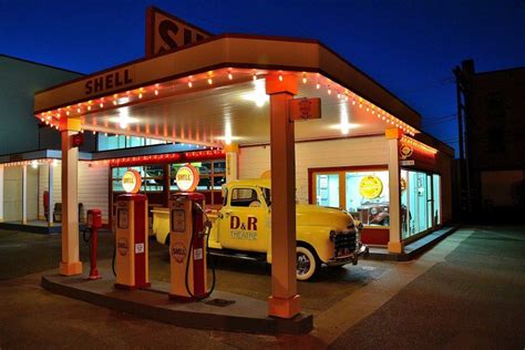 Boyhowdy Vintage Gas Stations