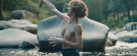 Julia Koschitz Nude Pics Seite 1