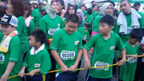 The putrajaya running buddies club welcomes runners from all nationalities who have run or is interested to run around putrajaya, malaysia. Putrajaya Breakfast Run - Event Day - GoFitWithMe ...