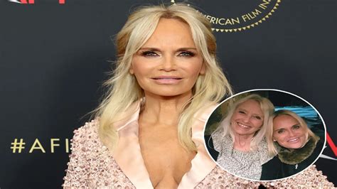 kristin chenoweth mourning the death of her biological mother who was american actress s
