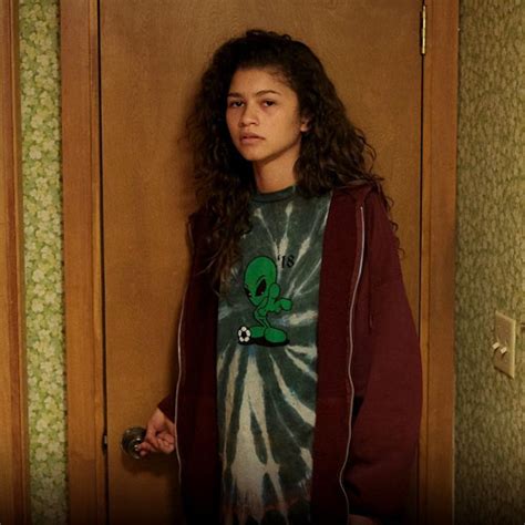 20 Euphoria Inspired Outfits To Wear Right Now For Each Character