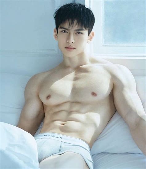 hot asian men korean men just beautiful men pretty men asian muscle men men abs male