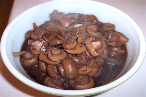 But if this recipe is a true copycat of what i have eaten at outback, you will not be sorry! Outback Steakhouse Sauteed Mushrooms Recipe - Food.com ...