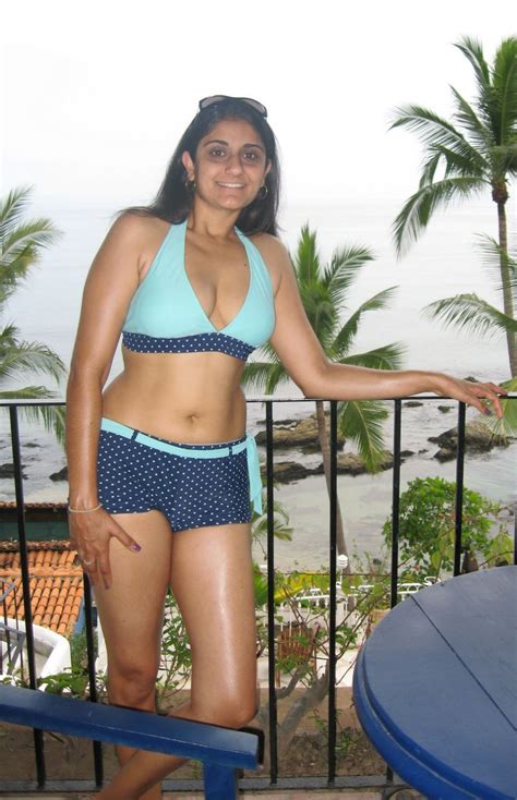 Hot Girls Arena Best Collection Of Hot Pics Goa Bikini Girls Photos Girls In Bikini And Swim