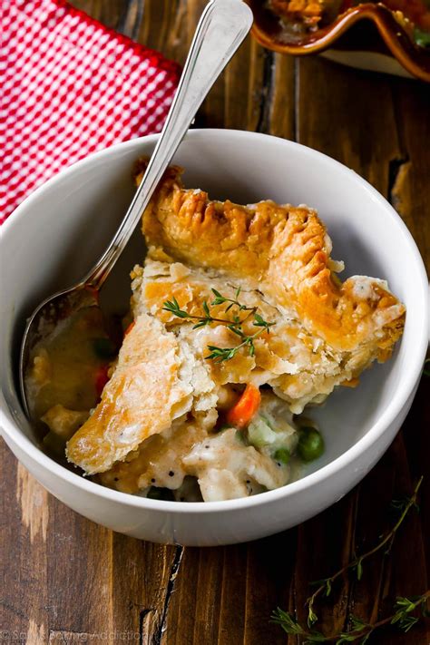 It's got flaky pie crust and a buttery creamy chicken pot pie filling with chicken breast, a mix of fresh and frozen vegetables, and a mix of dried and fresh herbs. Double Crust Chicken Pot Pie | Sally's Baking Addiction