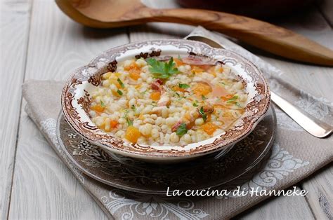 Una Gustosa Minestra Con Orzo E Zucca Risotto Grains Rice Eggs