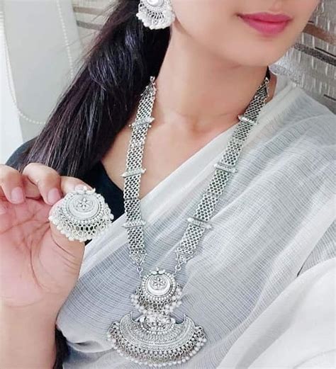 Aggregate More Than 154 Jewellery For Silver Saree Best Vn