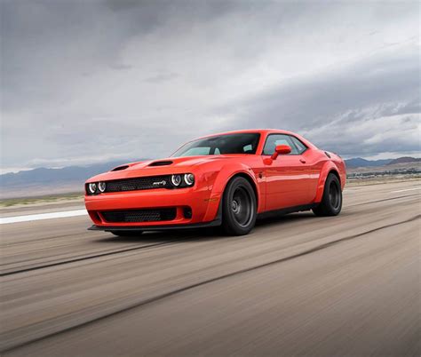 2018 Dodge Challenger Specs Price Mpg And Reviews