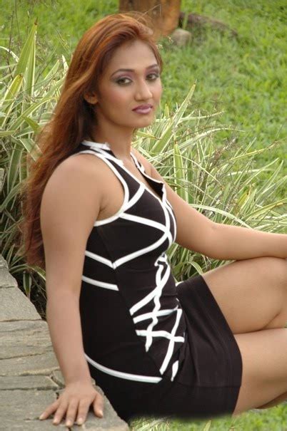 sri lankan girls ceylon hot ladies lanka sexy girl upeksha swarnamali hot sri lankan actress