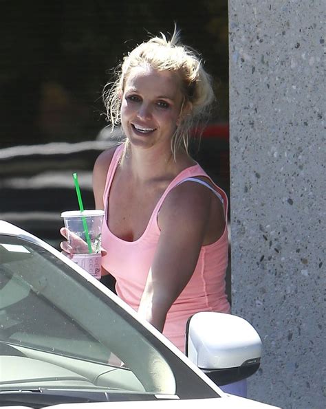Britney Spears Photos Photos Britney Spears Heads To The Gym Zimbio