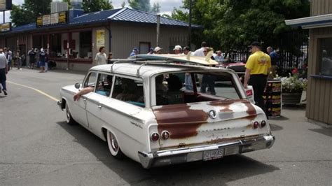 20 Of The Coolest Vintage Surf Wagons Yesterday Today