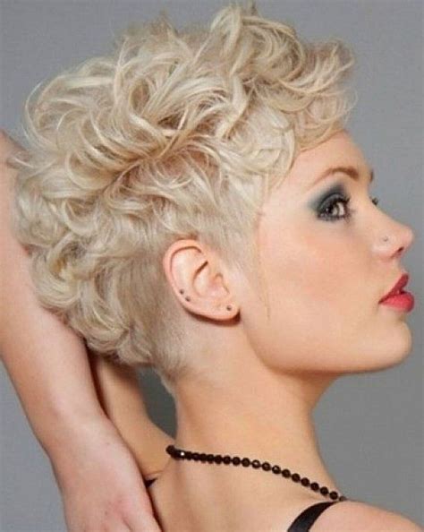 10 beautiful work very short curly hairstyles for women