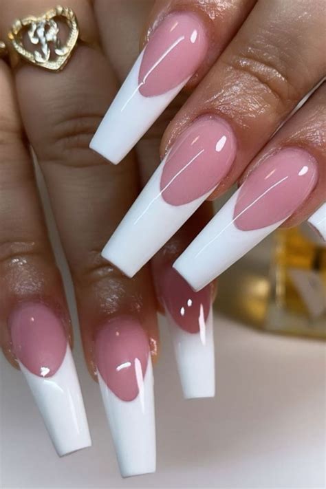 Elegant White Nail Design For Summer Nails In