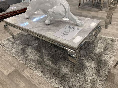 Louis Marble Coffee Table Finishing Touches