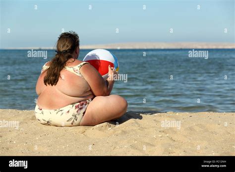 Overweight Women On Beach Hi Res Stock Photography And Images Alamy