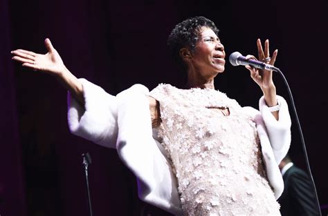 Aretha Franklinâ€™s Casket Moved From Detroit Museum That Hosted