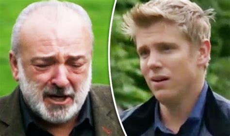 emmerdale spoilers lawrence white loses it in horrific robert sugden attack tv and radio