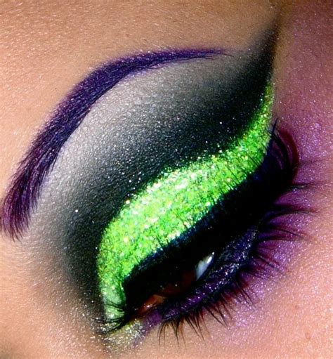 Neon Green Eyeshadow Crazyneessss Makeuandandhair Pinterest Neon