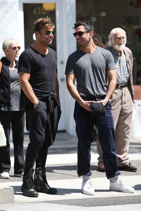 Ricky martin — adiós 03:58. Ricky Martin, feliz en Beverly Hills con Jwan Yosef, su ...