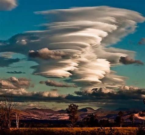 19 Times Australias Weather Was Batshit Insane Clouds