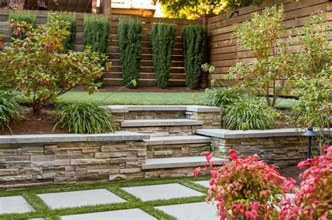 18 Transitional Landscape Designs For A Classic Modern Look In Your Yard