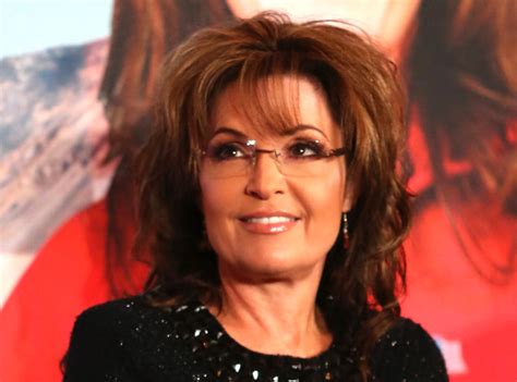 Sarah Palins Message To Young Women Stop It With The Selfies And Go